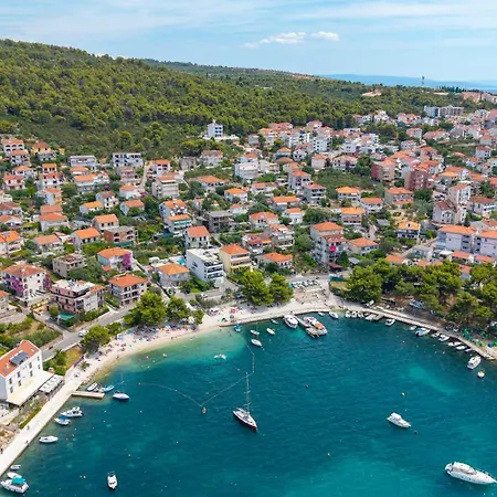 アパート Paladium