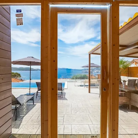 Paladium Apartman Trogir