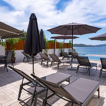 Paladium アパート *