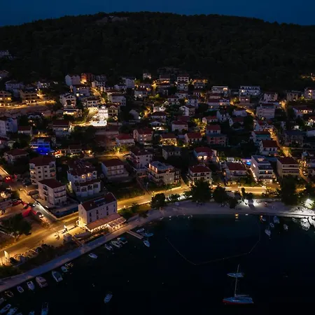 Paladium トロギール