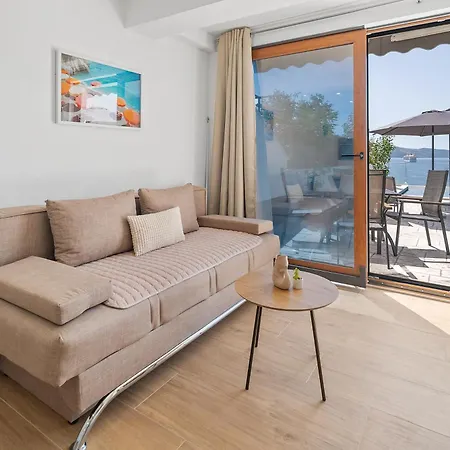 Paladium Apartament *