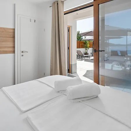 Paladium Apartman Trogir